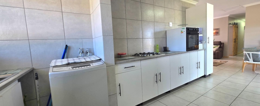 4 Bedroom Property for Sale in Kleinbaai Western Cape